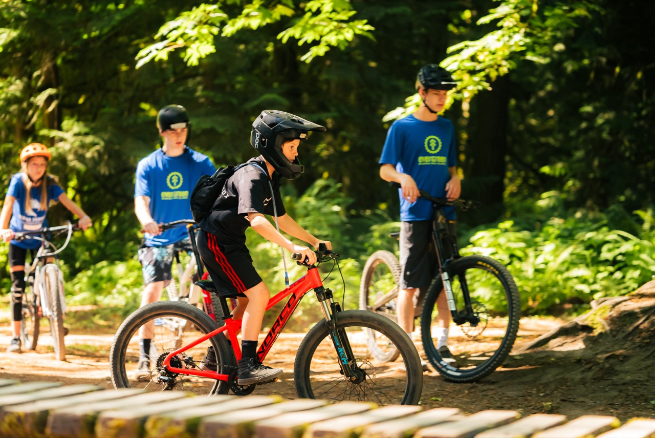 01 / Youth Camps